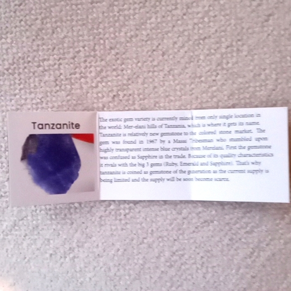 TANZANITE, NATURAL CHAMPAGNE AND WHITE DIAMOND RING - Picture 7 of 8